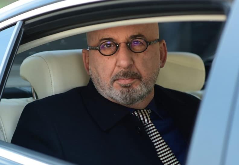 Ben Bu Cihana Sığmazam Bassilius Diziden Çıktı Mı, Neden Yok?