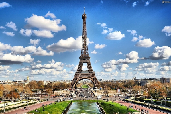 paris gezilecek yerler