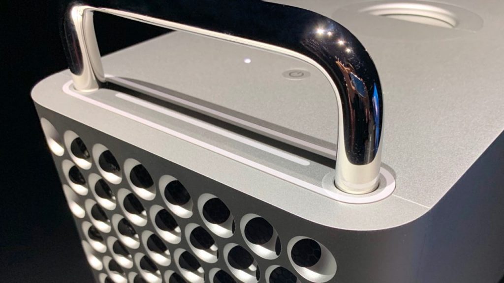 Apple, sahip olduğu son Intel Mac’leri de sonlandırdı…