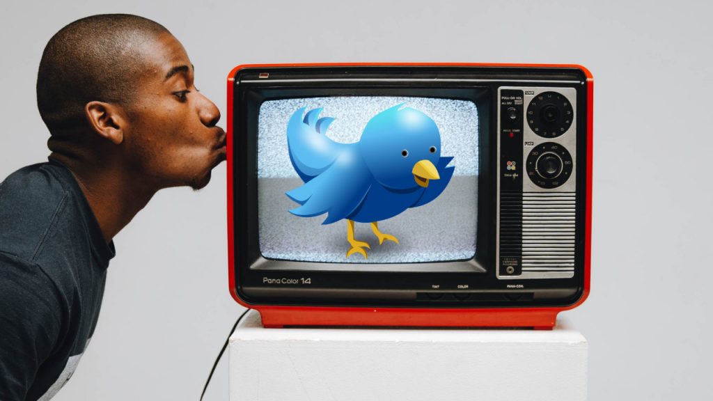 Elon Musk, Twitter’ın akıllı TV’ler için geliştirdiği video uygulamasının yolda olduğunu açıkladı