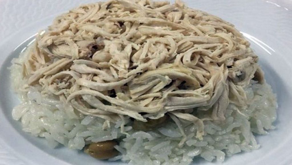 Tavuklu pilavın yanına ne gider? Hangi çorba, yemek ve tatlılar yakışır?
