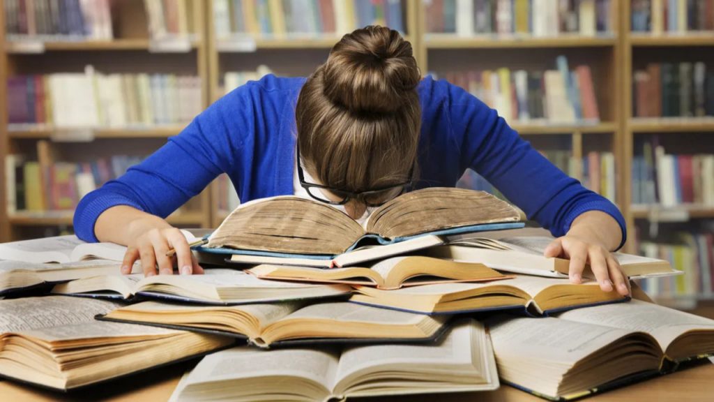 İngilizcesine güvenenleri böyle alalım: Bu 110 Yıllık Cambridge İngilizce sınav sorusunu doğru cevaplayabilir misiniz?