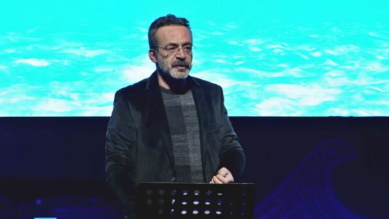 TEDx'in En İyileri! İzleyenin Hayatını Değiştiren En İyi Türkçe TED Konuşmaları!