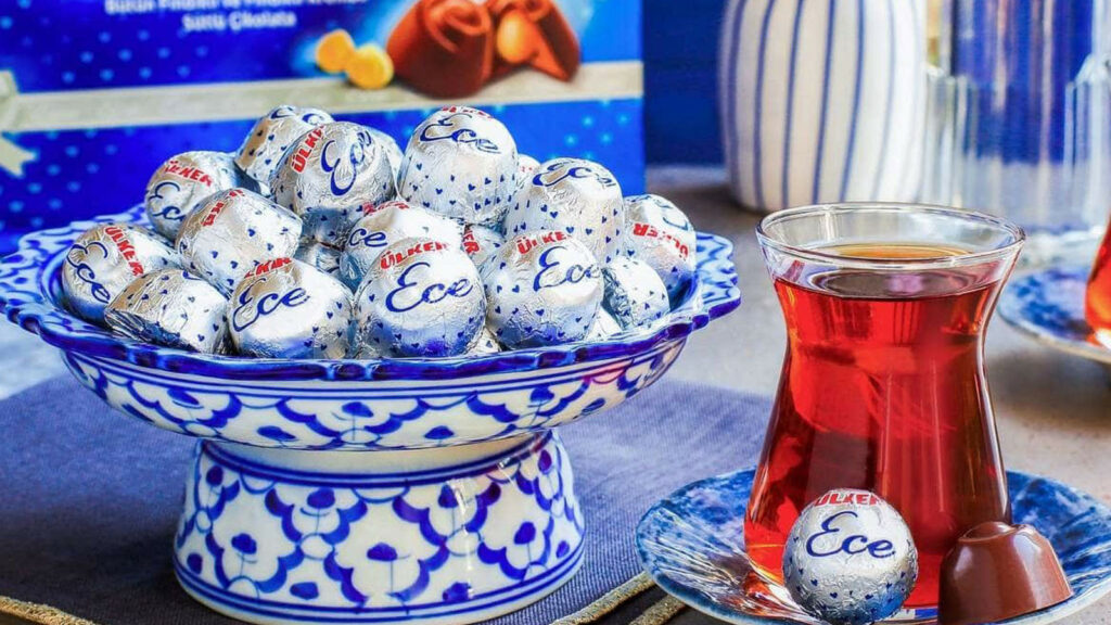 Ülker Ece çikolatada gluten var mı? Ece çikolata gluten içerir mi?