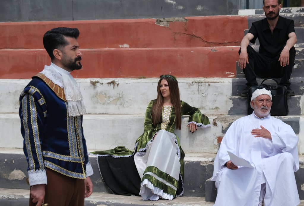 Kıyma: Hain Eşer Kendi Düşer